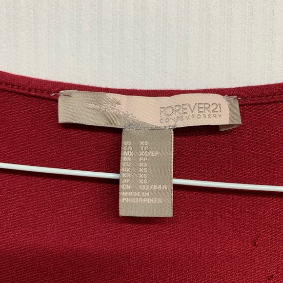 Forever 21 Contemporary red top size XS - Picture 4 of 6